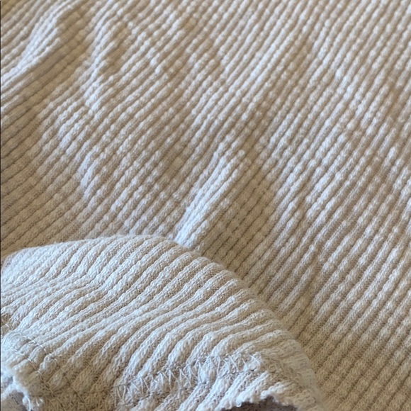 Karlie Top - Picture 2 of 4